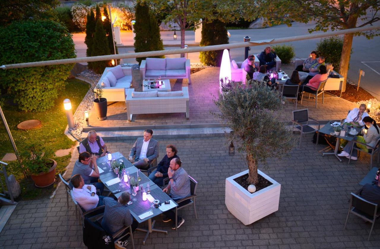 Cityhotel D&C St.Poelten Санкт Пьолтен Екстериор снимка