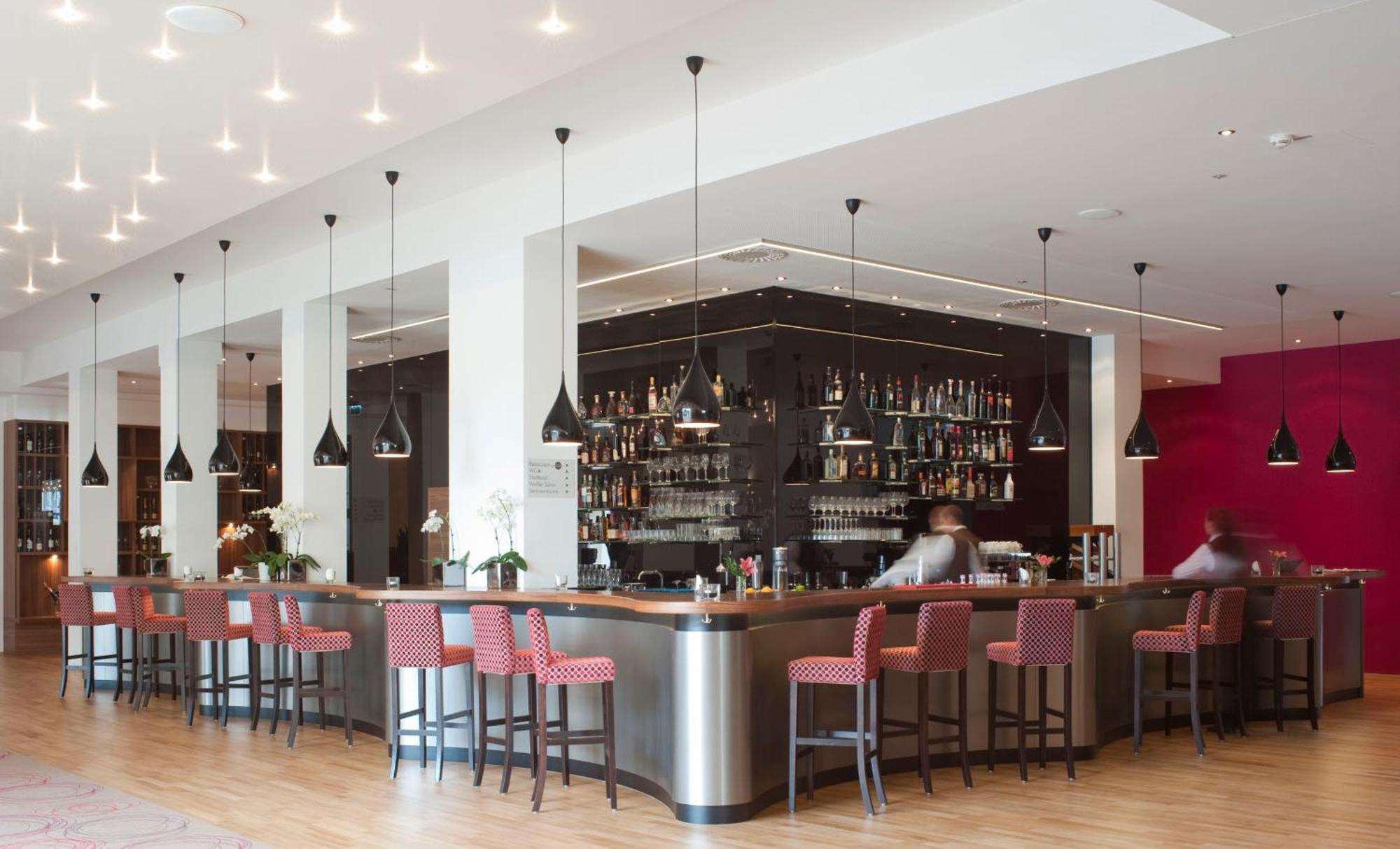 Cityhotel D&C St.Poelten Санкт Пьолтен Екстериор снимка